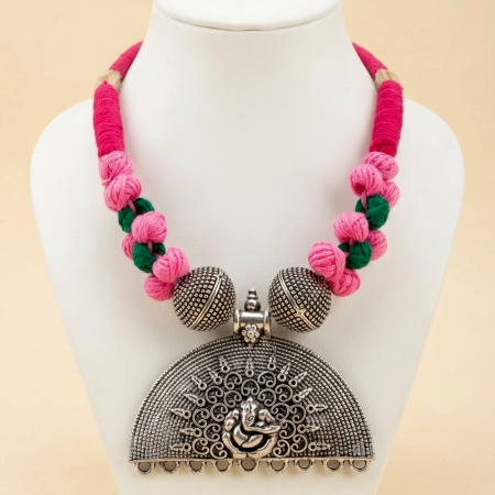 Handcrafted Jewelry Ganesha Pendant Beaded Necklace